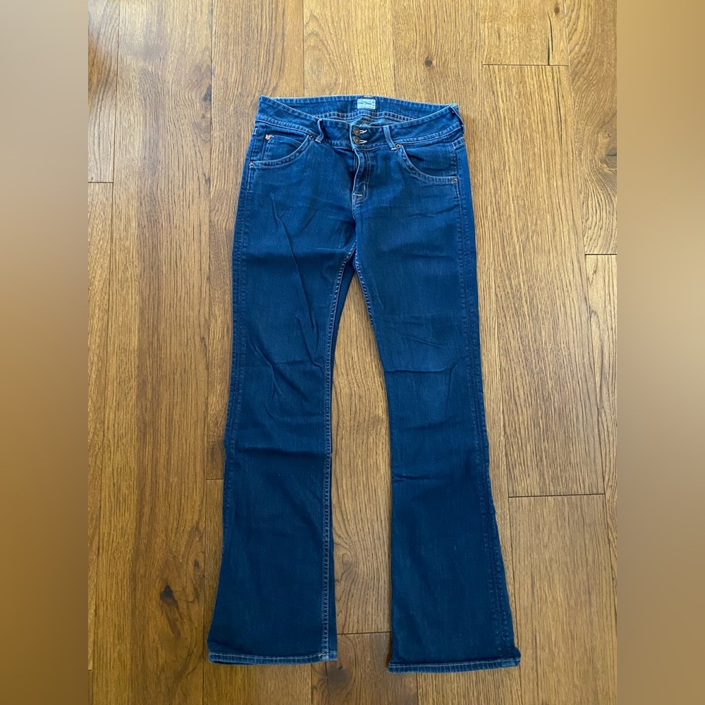 Hudson Signature Boot Cut. Waist 31, inseam 34.